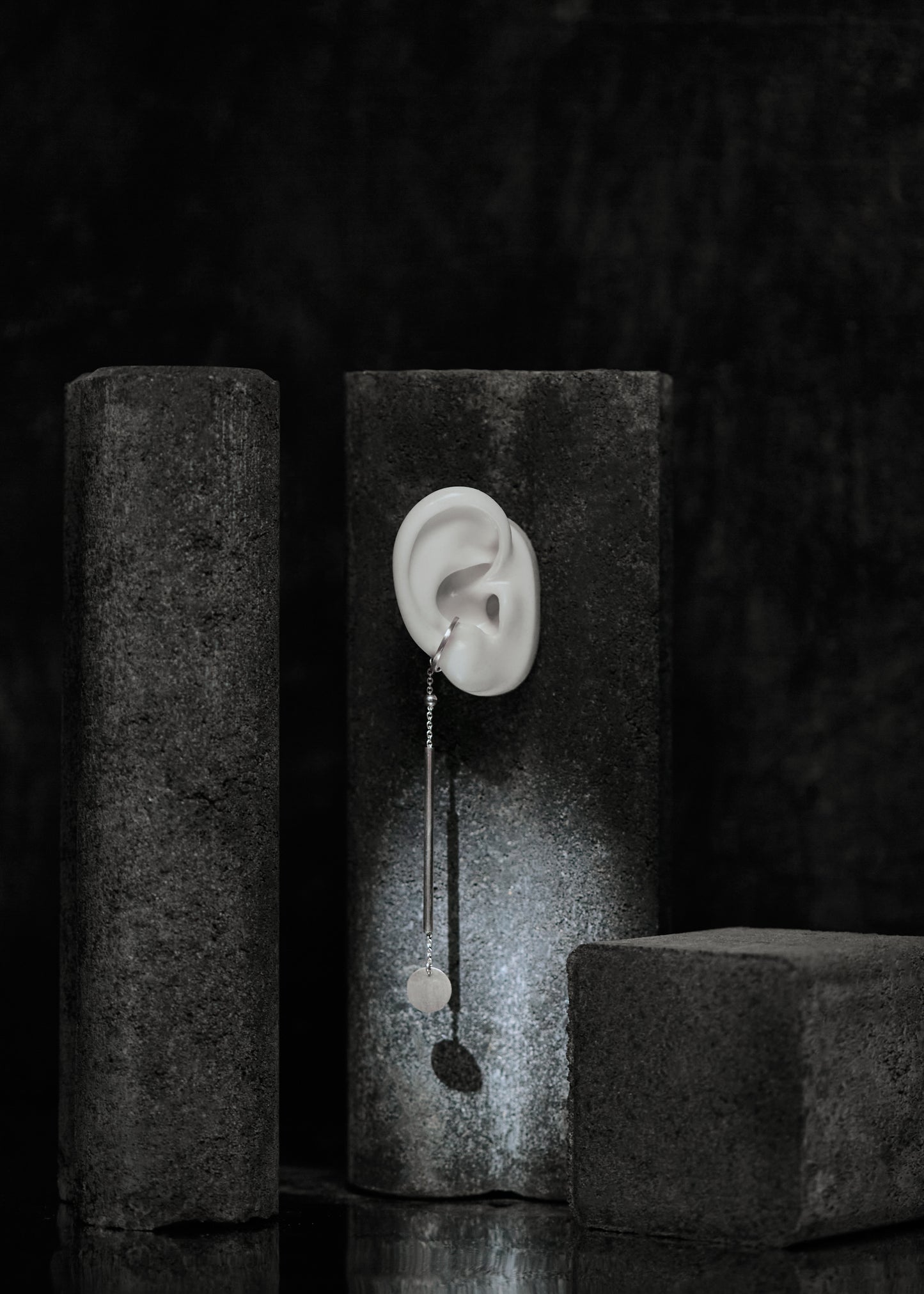 Silver earring Sama - Product photo